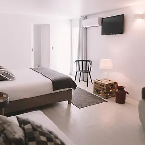 2* Bed and breakfast Santa Bica Eat Drink & Sleep