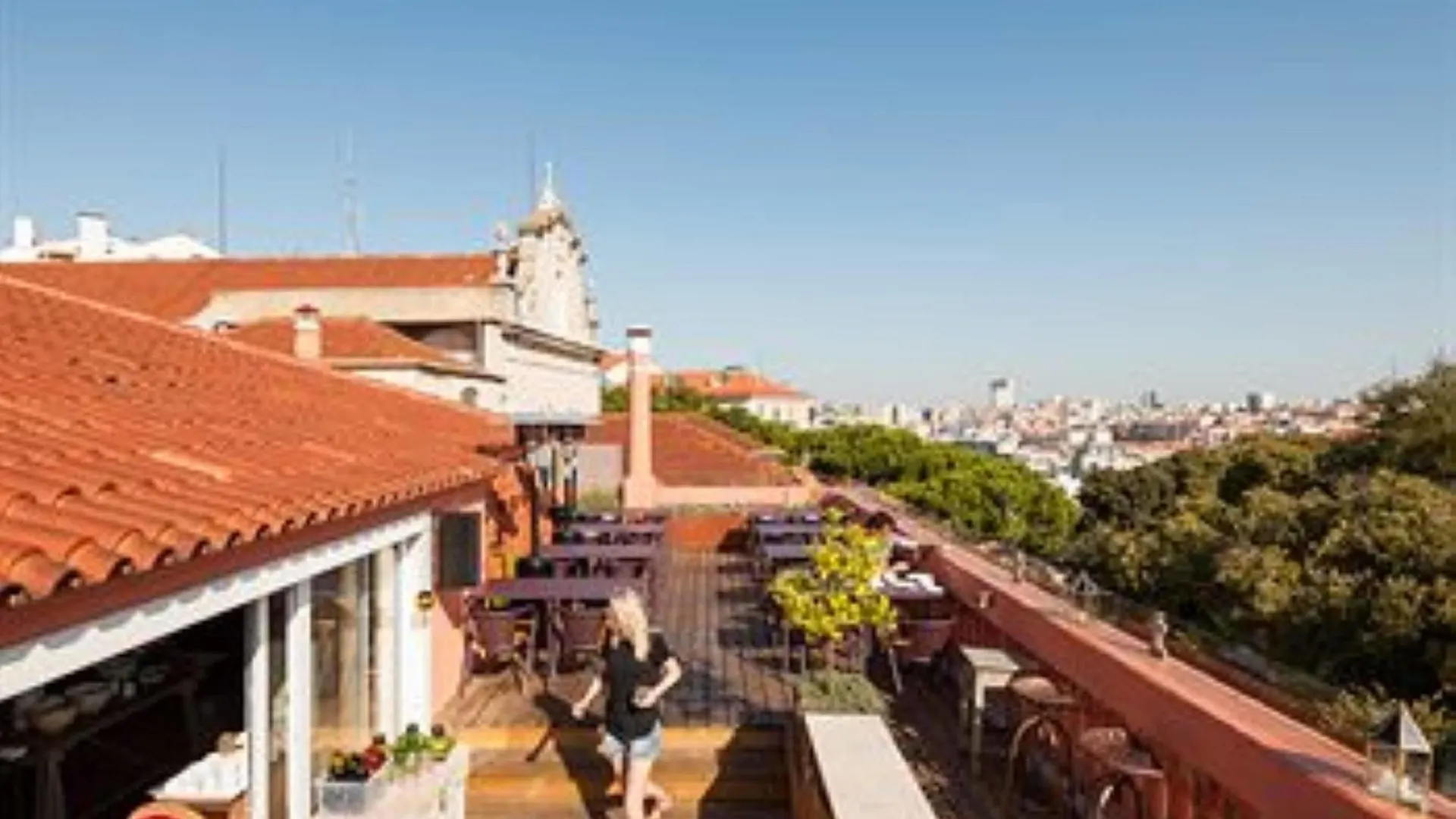 The Independente Suites & Terrace Lisboa Bed and Breakfast